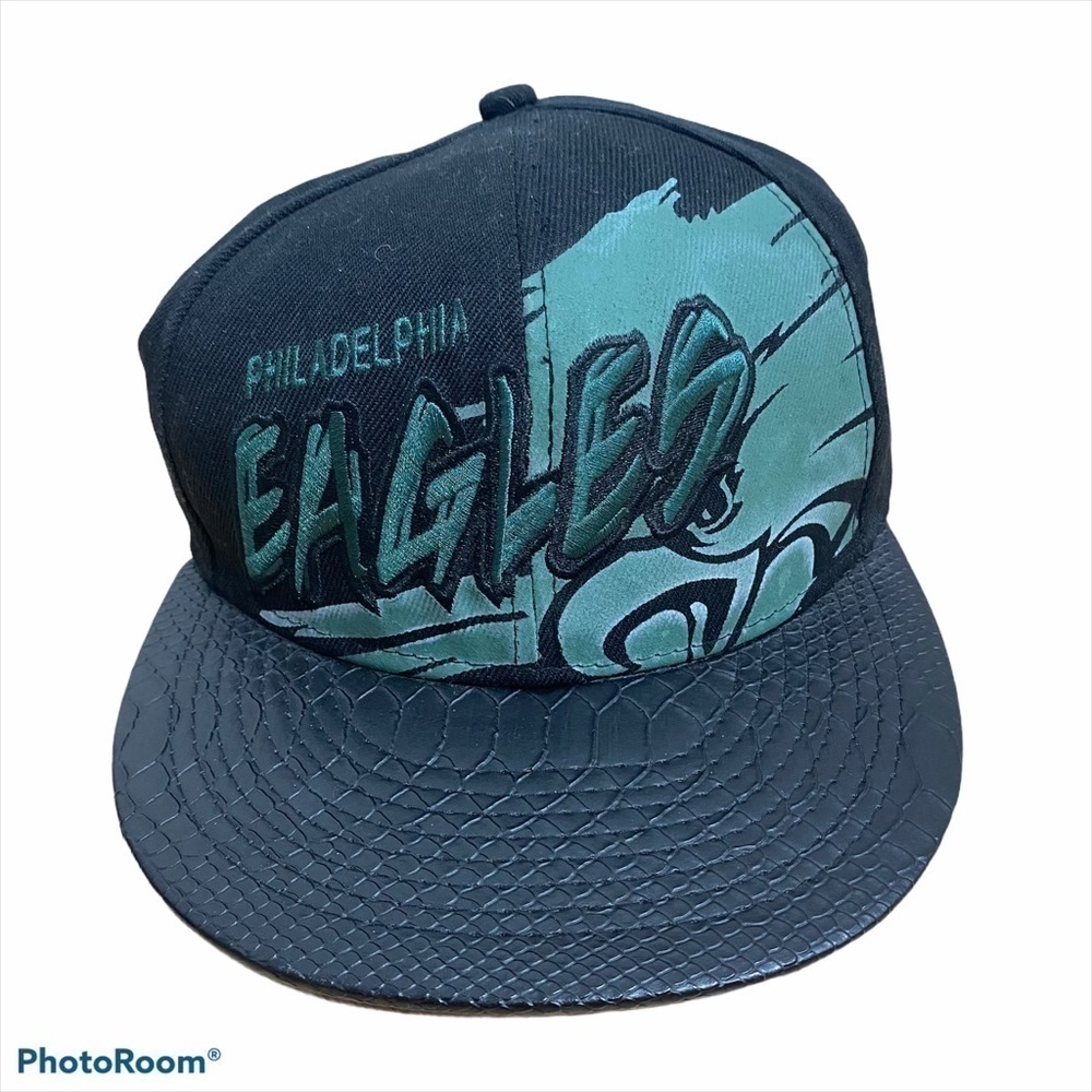 Eagles Vintage Collection Hat Adjustable Black